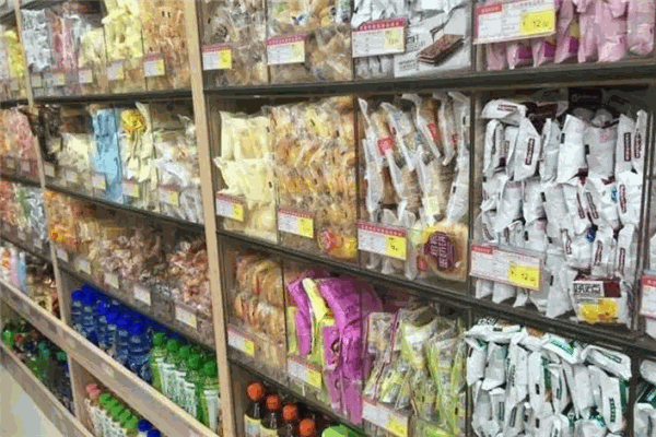 五塊五零食店加盟指南 聯(lián)系方式、加盟條件與市場前景